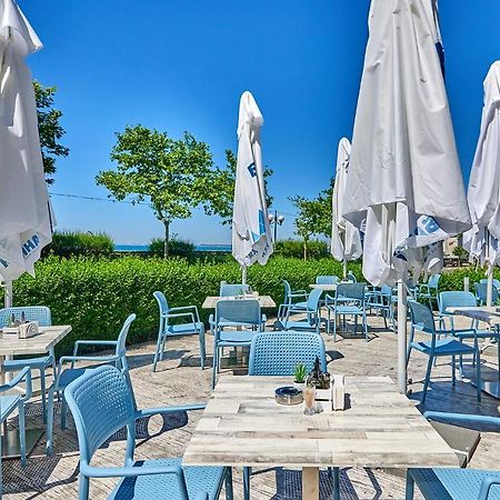 Neptun Hotel Pomorie Exterior foto